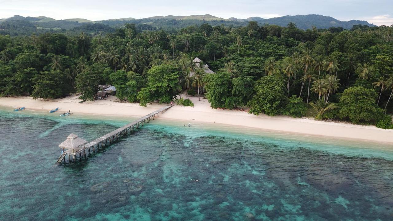 Coral Eye Boutique Resort And Marine Outpost Likupang Kültér fotó