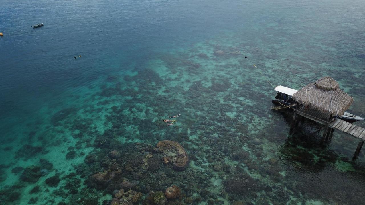 Coral Eye Boutique Resort And Marine Outpost Likupang Kültér fotó