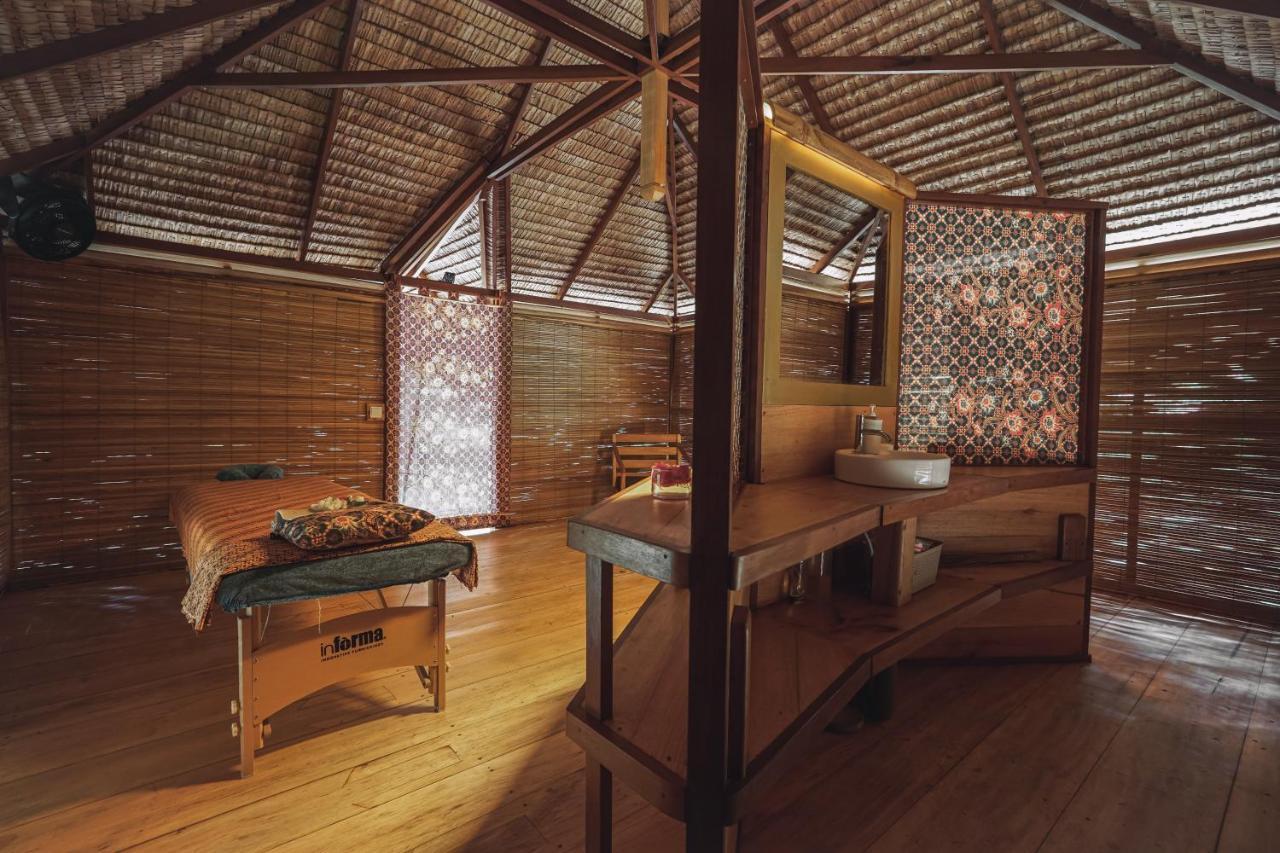 Coral Eye Boutique Resort And Marine Outpost Likupang Kültér fotó