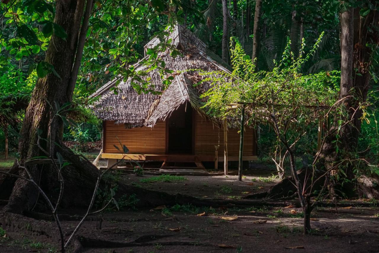 Coral Eye Boutique Resort And Marine Outpost Likupang Kültér fotó