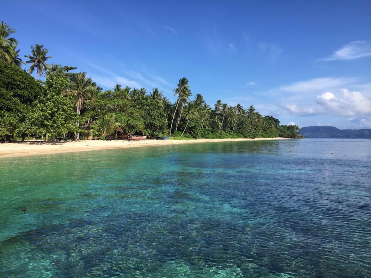 Coral Eye Boutique Resort And Marine Outpost Likupang Kültér fotó